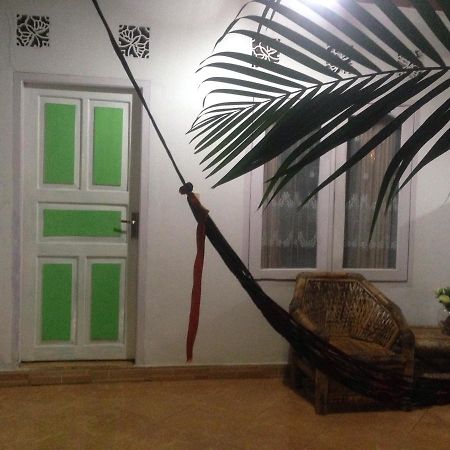 גילי טרוונגן Good For Ya Knee Hostel & Bungalows (Adults Only) מראה חיצוני תמונה