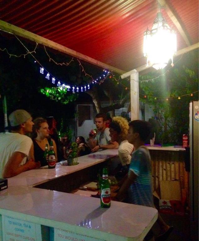 גילי טרוונגן Good For Ya Knee Hostel & Bungalows (Adults Only) מראה חיצוני תמונה